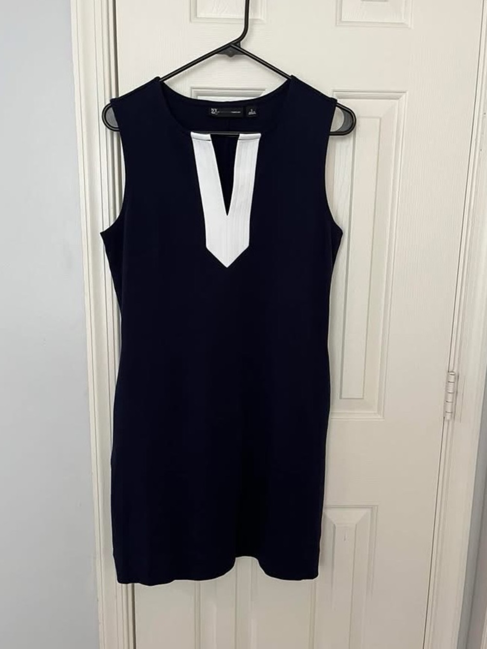 🔥NWOT🔥 Cute New York & Company Soft Cotton Shift Dress with Pockets